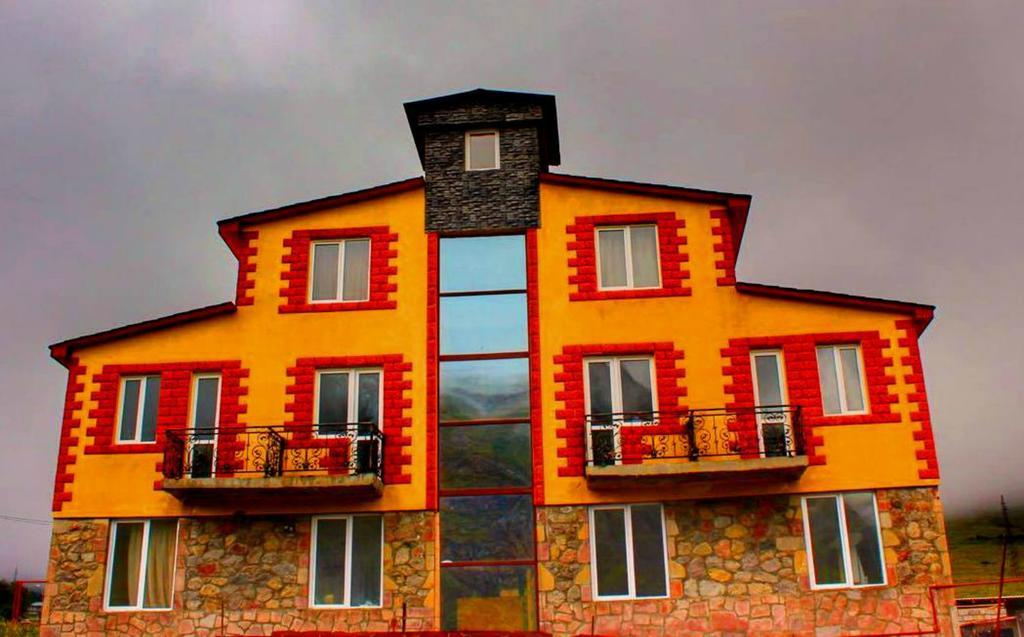 Tower Hotel Stepantsminda Exterior photo